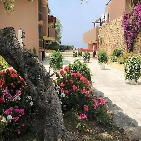 Near Golfo Di Cugnana * Ольбія